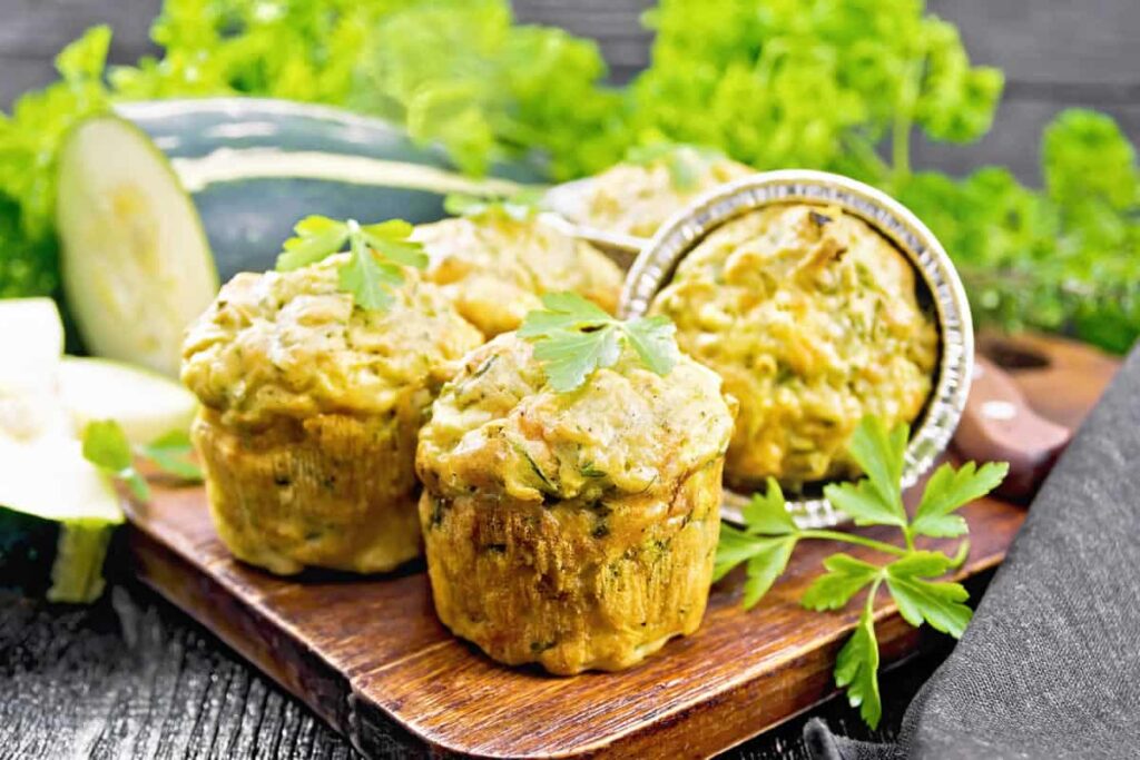 Recette muffins aux courgettes fromage et herbes