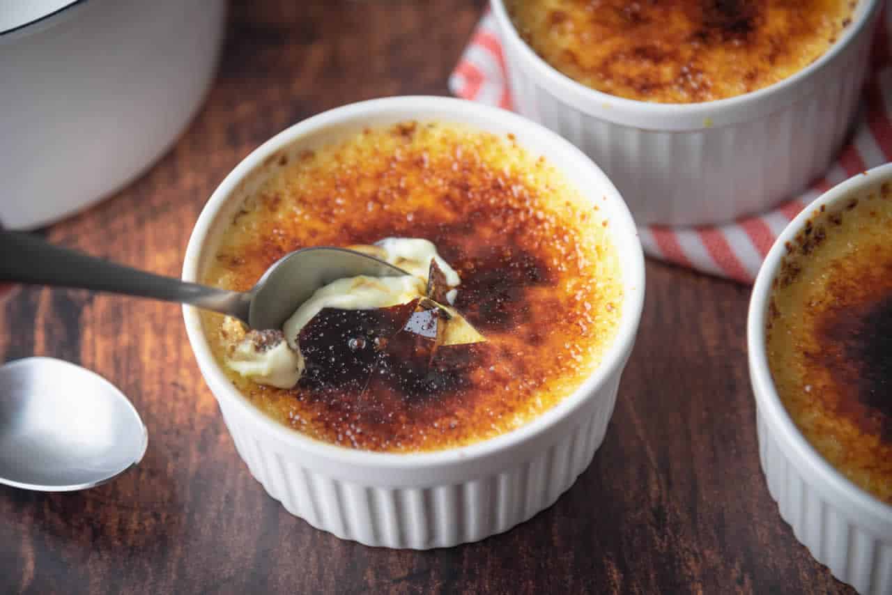 Comment faire une crème brûlée à la vanille parfaite pour 4 personnes ...