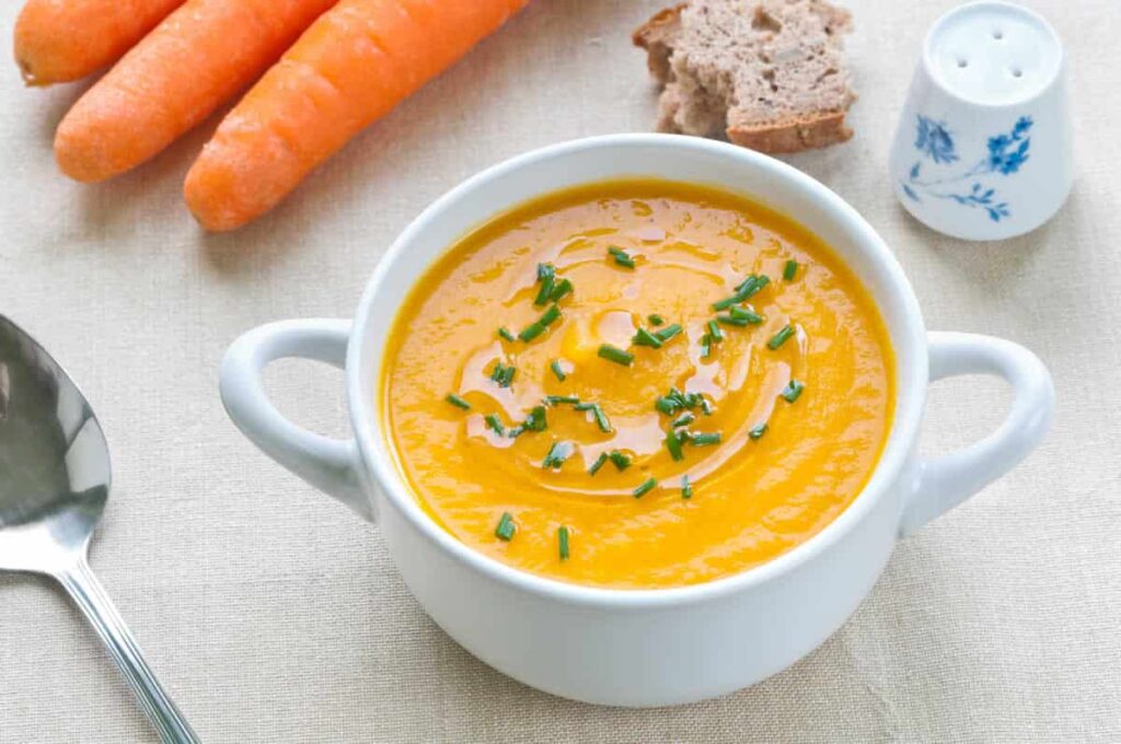 Soupe de carotte à la crème fraîche