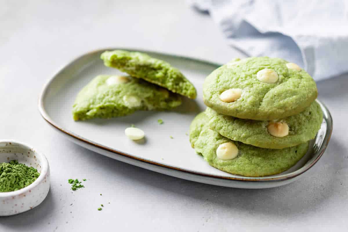 Biscuits au thé matcha et au chocolat blanc
