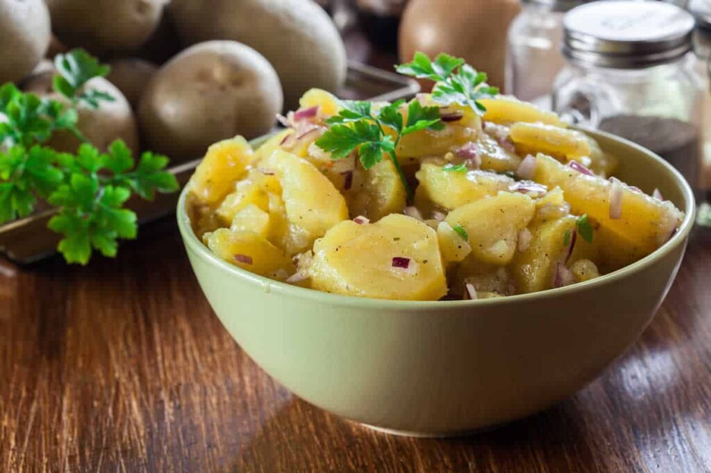 Salade de pommes de terre traditionnelle