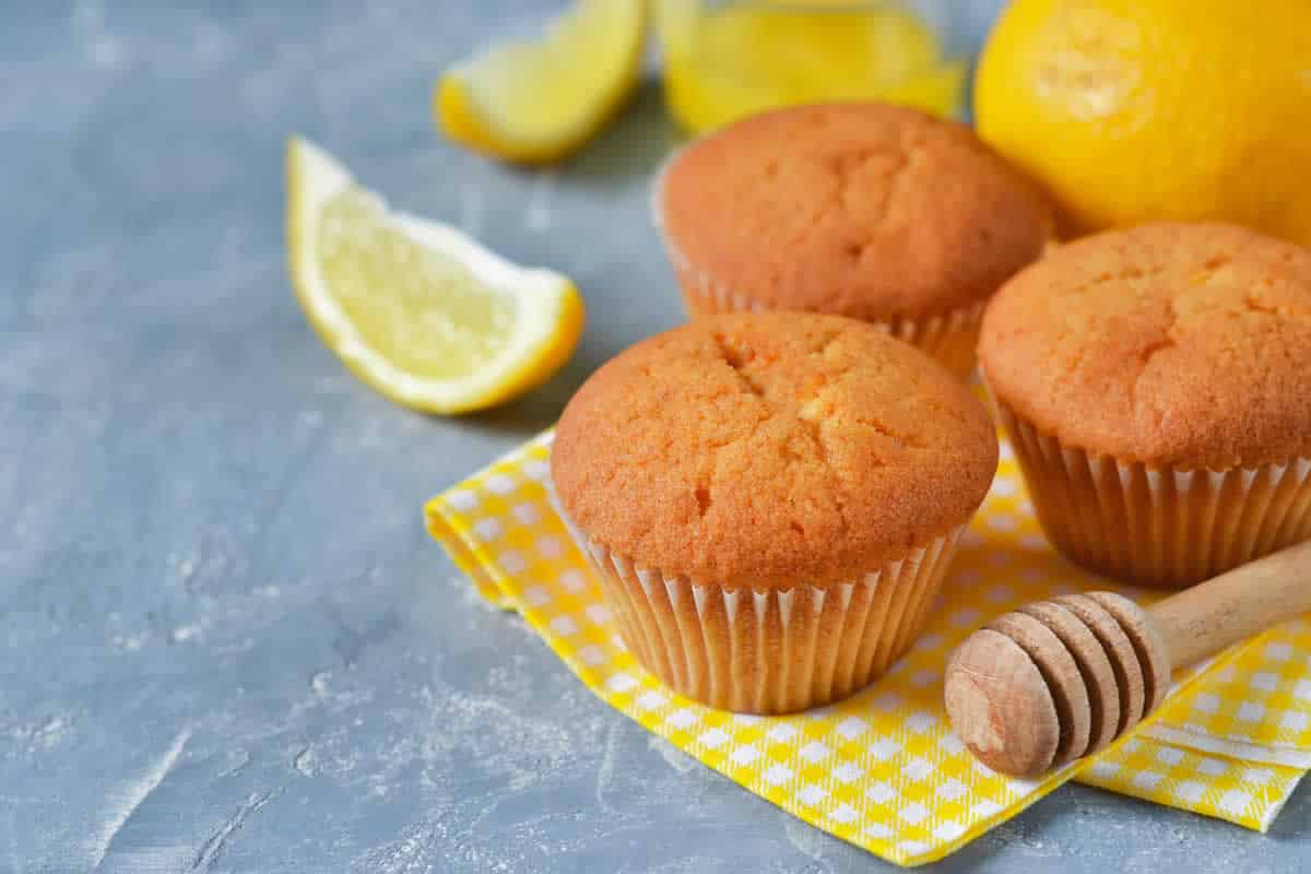 Gâteaux moelleux avec 1 citron