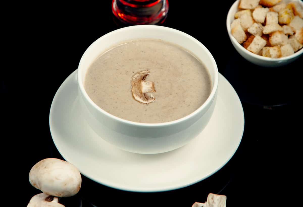 Soupe crémeuse aux champignons