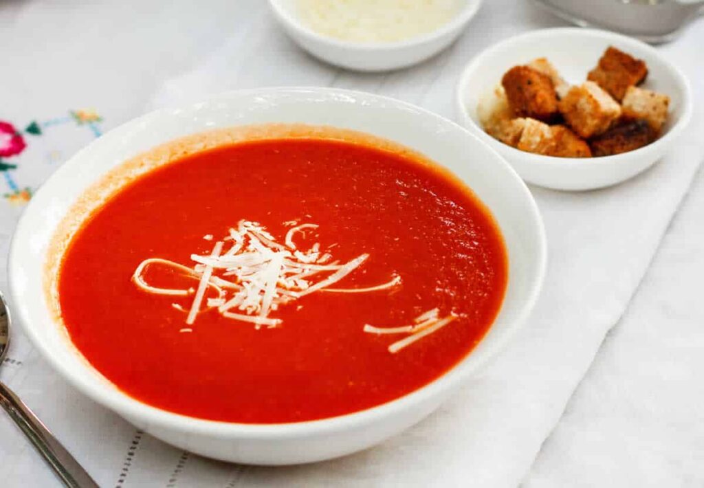 Soupe de tomates facile