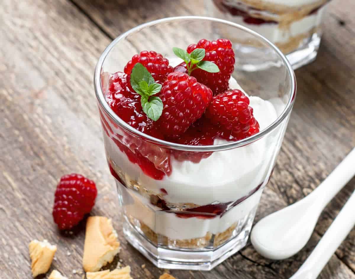 Tiramisu Aux Framboises Et Biscuits Un Dessert D Cadent Et Irr Sistible Cousina