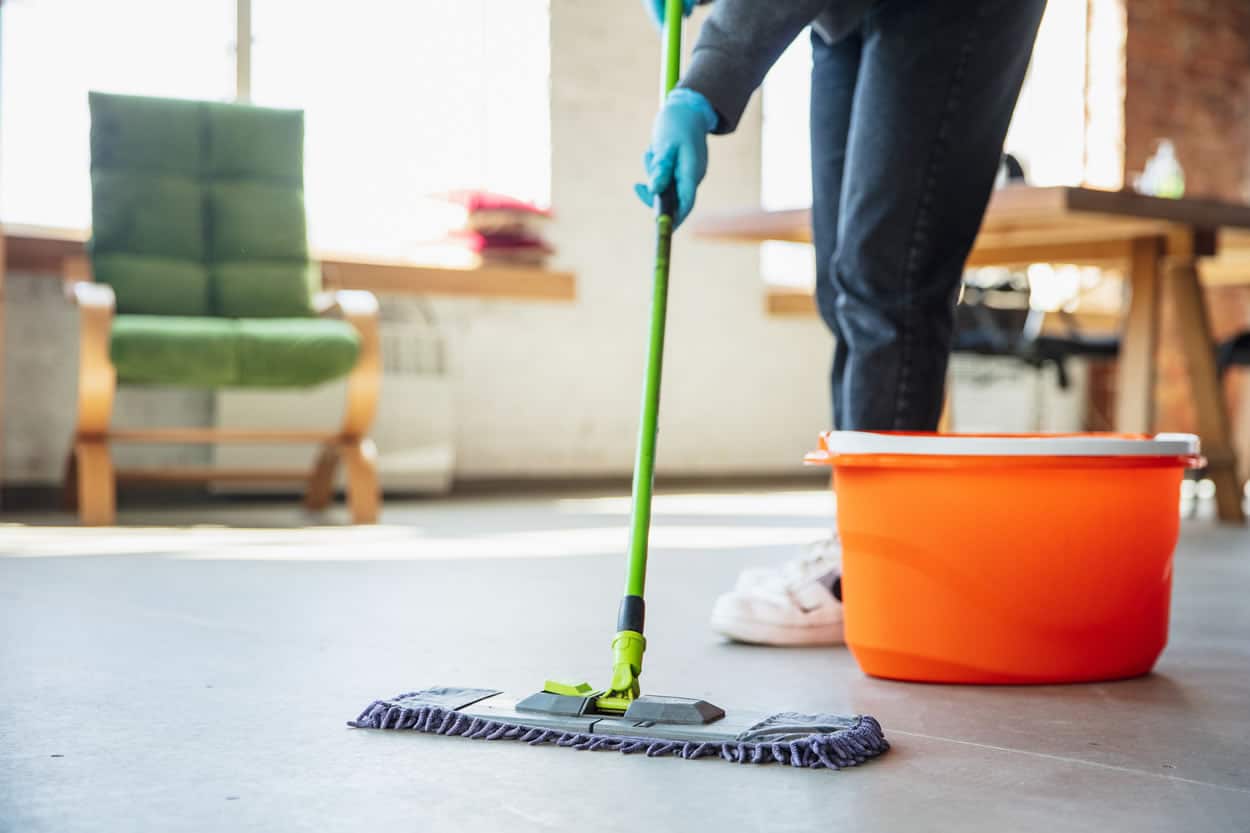 Astuces de grand-mère pour nettoyer le carrelage