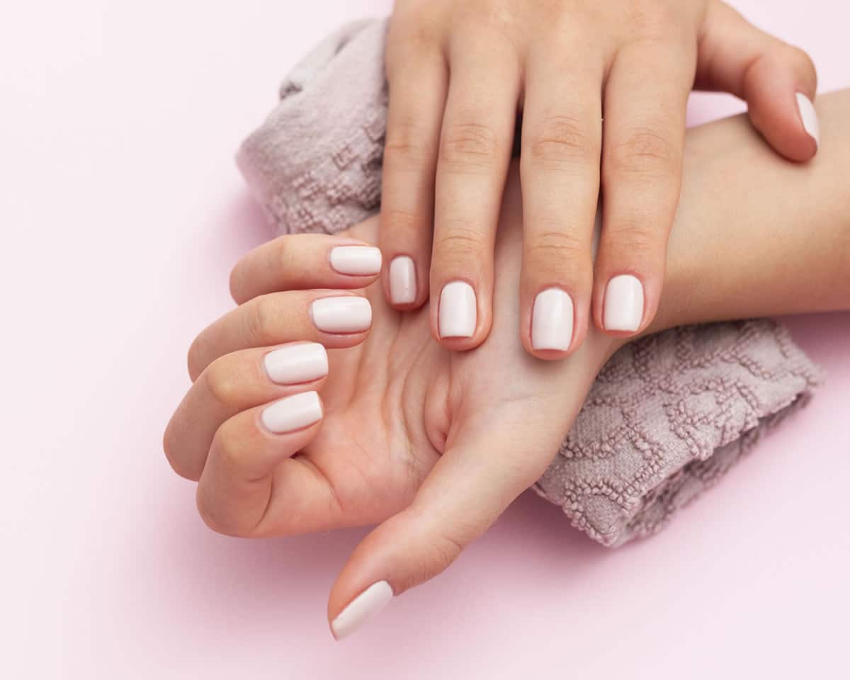Comment avoir des ongles solides naturellement