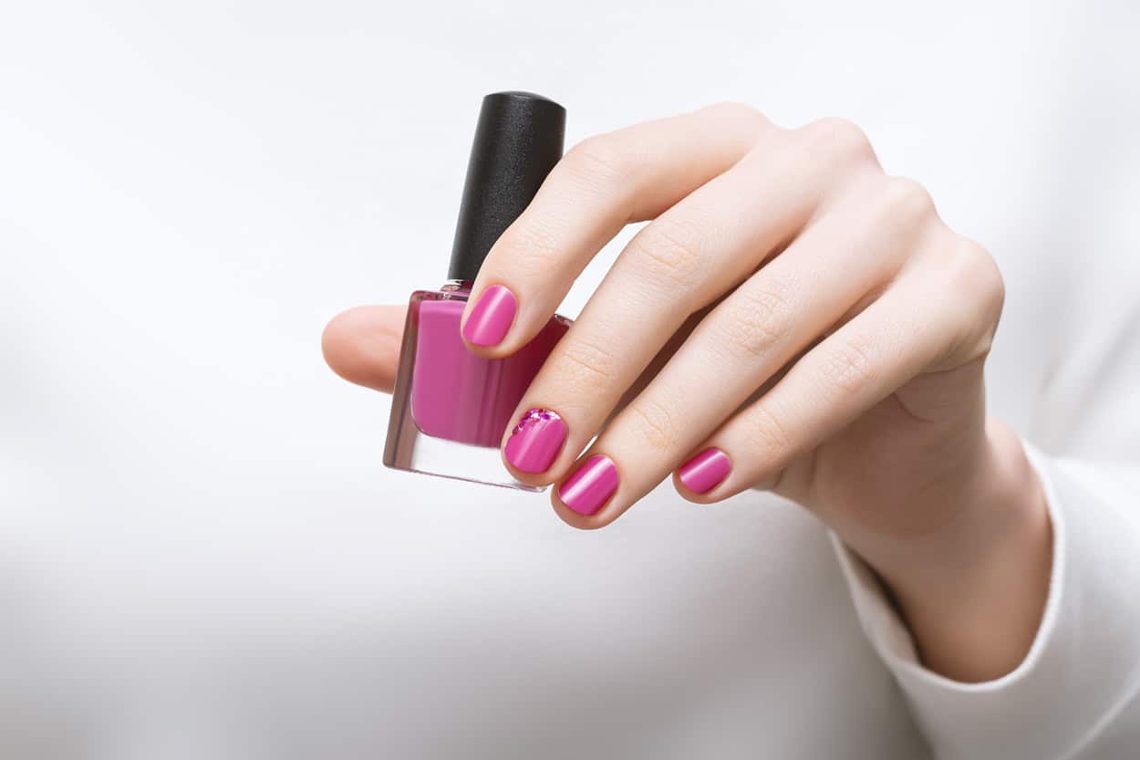 Comment enlever du vernis semi-permanent