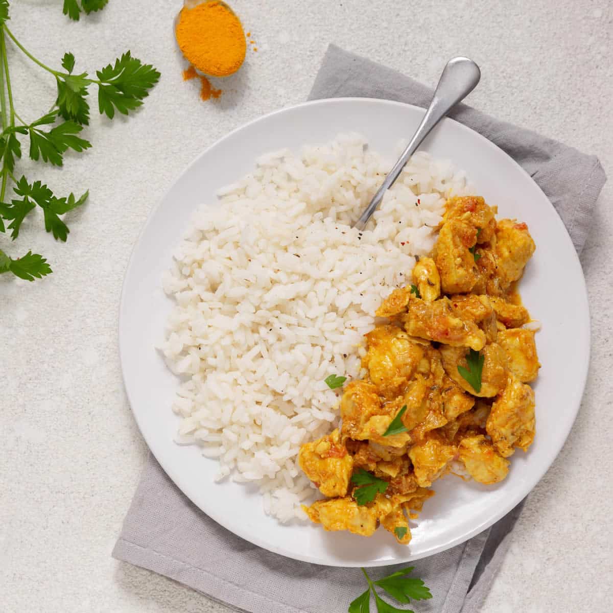Blanquette de Poulet à la sauce au Curcuma