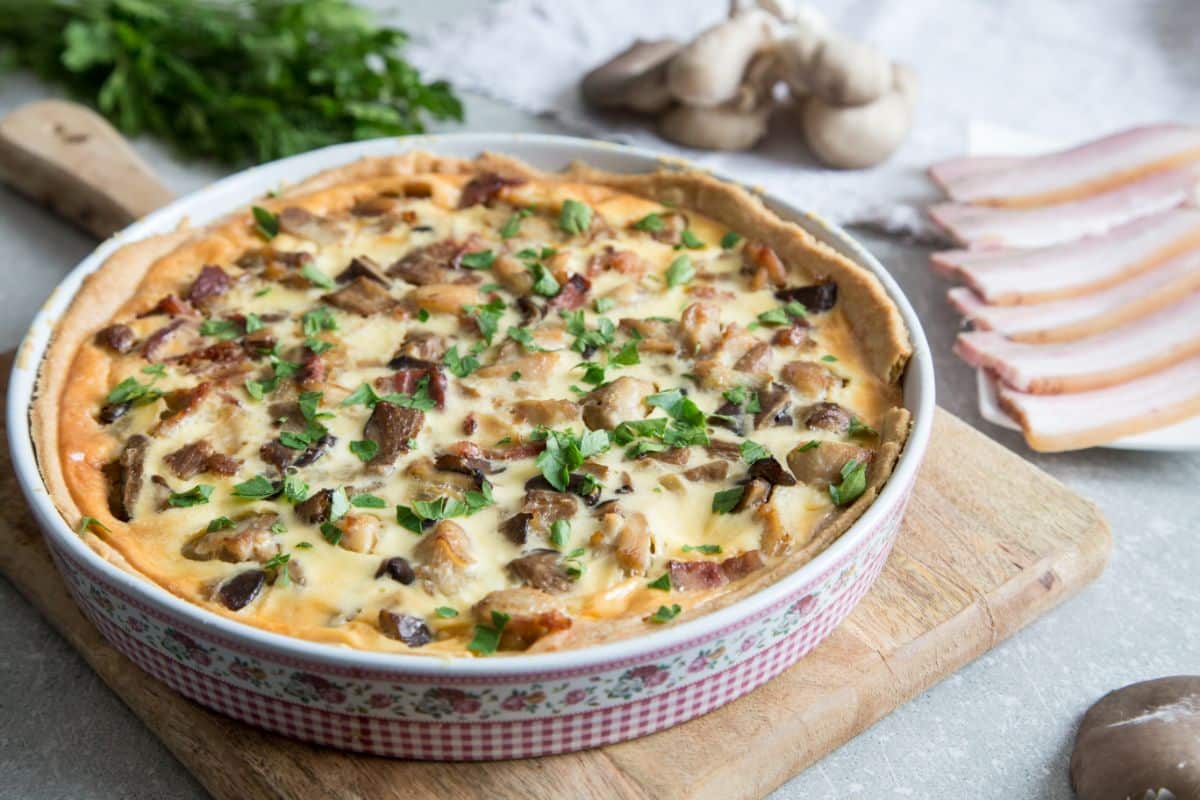 Quiche au poulet et aux champignons
